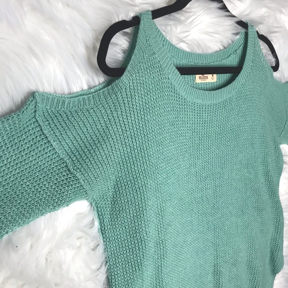Hollister Sweaters - Medium Hollister Cold Shoulder Sweater Spring 2021
